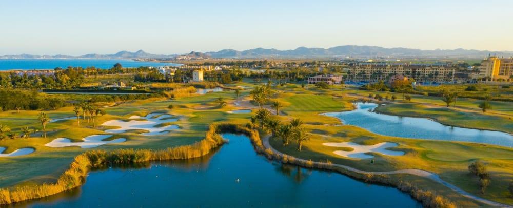 Golf course - Serena Golf